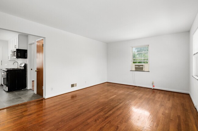 Building Photo - King Ave Flats