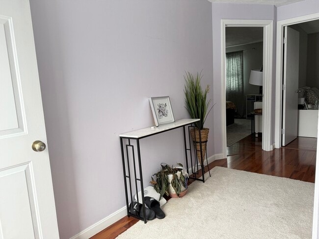 Building Photo - 112 Lowell St