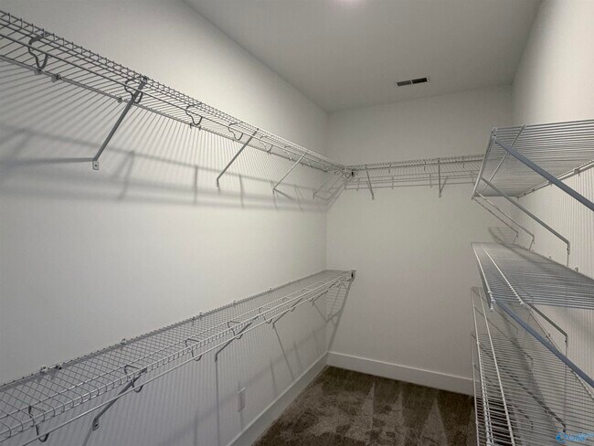 Building Photo - 2110 Sevenbark Br SW