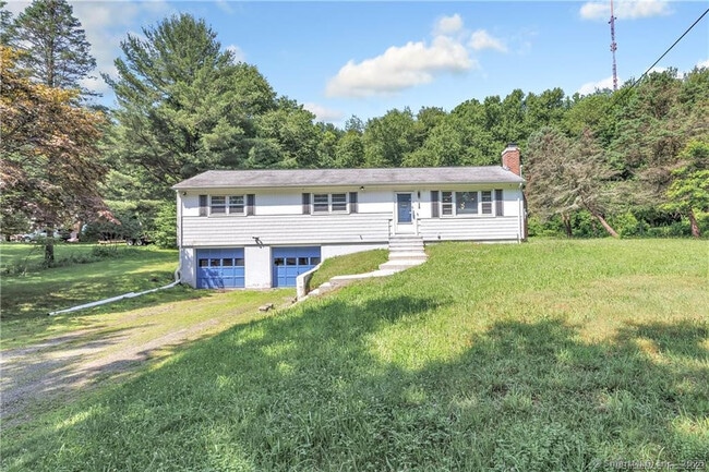Primary Photo - 635 Booth Hill Rd