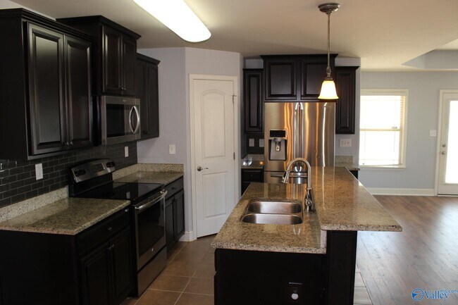 Building Photo - 14560 Water Stream Dr