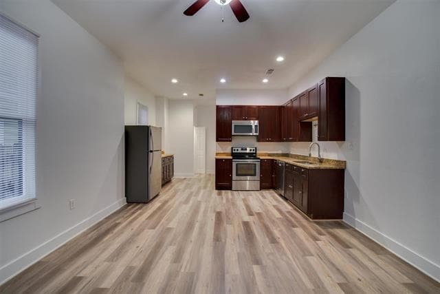 Building Photo - 5513 Victor St