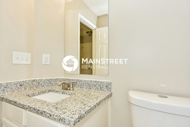 Building Photo - 3 Bedroom Pet-Friendly Home in GOODLETTSVILLE, TN with Main Street Renewal