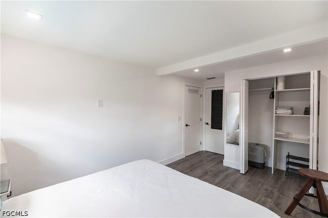 Building Photo - 15410 Allen Way