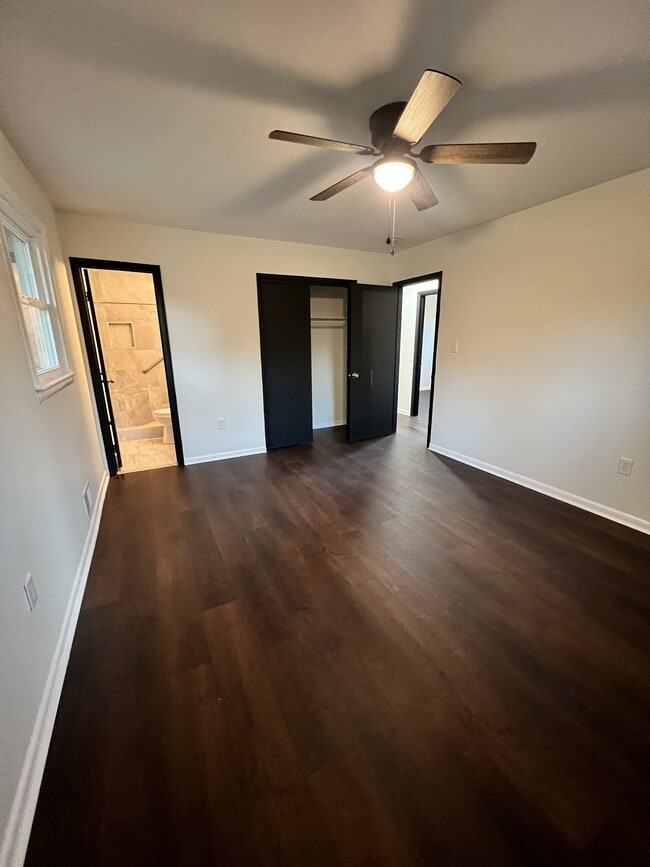 Building Photo - 7019 Groveton Dr