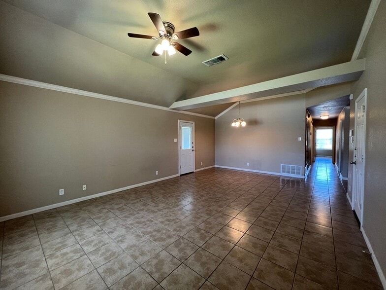 Building Photo - 1201 Powder River Dr