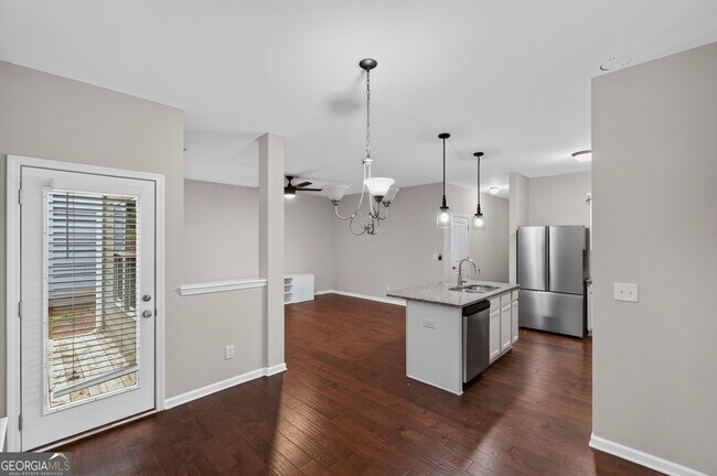 Building Photo - 127 Seabreeze Ct
