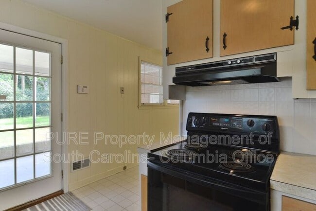 Building Photo - 1610 S Beltline Blvd