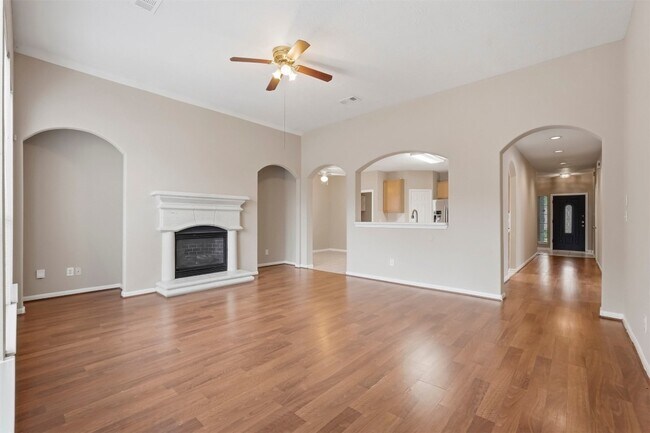 Building Photo - 7910 Masonwood Ln