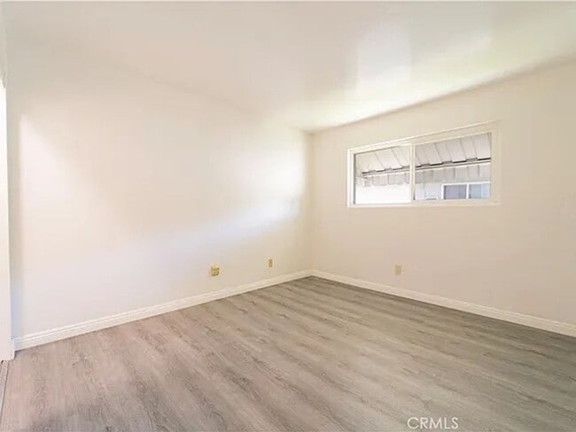 Building Photo - 5593 Pioneer Blvd