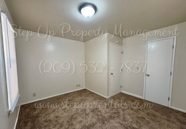 Building Photo - 20324 S Sunshine Rd
