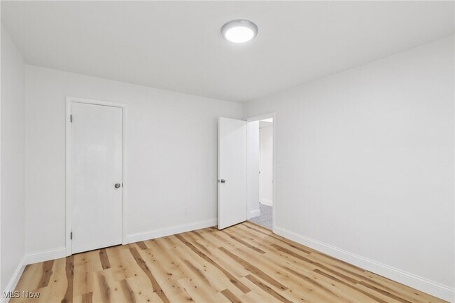 Building Photo - 3279 Warrensville Center Rd