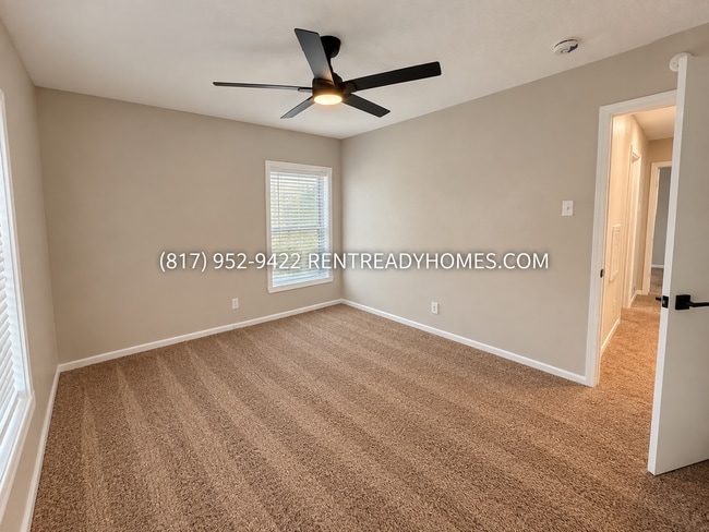 Building Photo - 1504 Ridgeview St