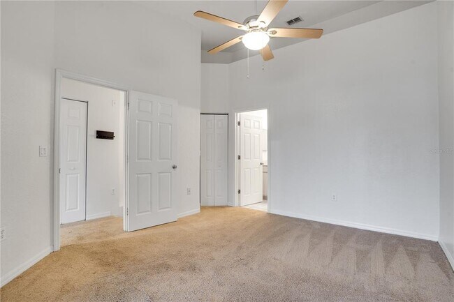 Building Photo - 5011 Sunridge Palms Dr