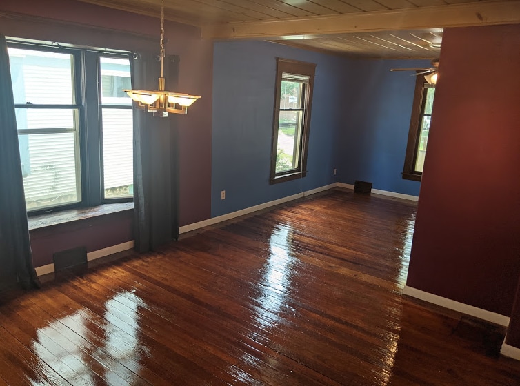 Dining Room - 732 W Shiawassee St