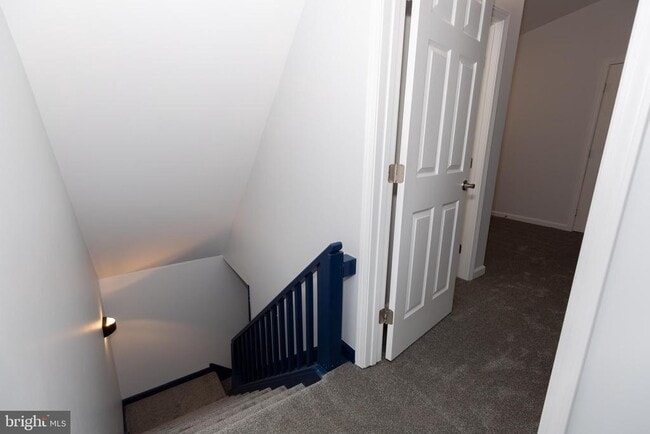 Building Photo - 382 Wood Cutters Ln