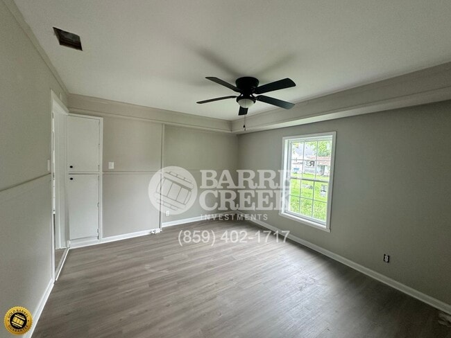 Building Photo - 115 Robertson Ln