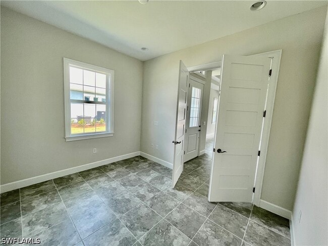 Building Photo - 6361 Arriba Ave