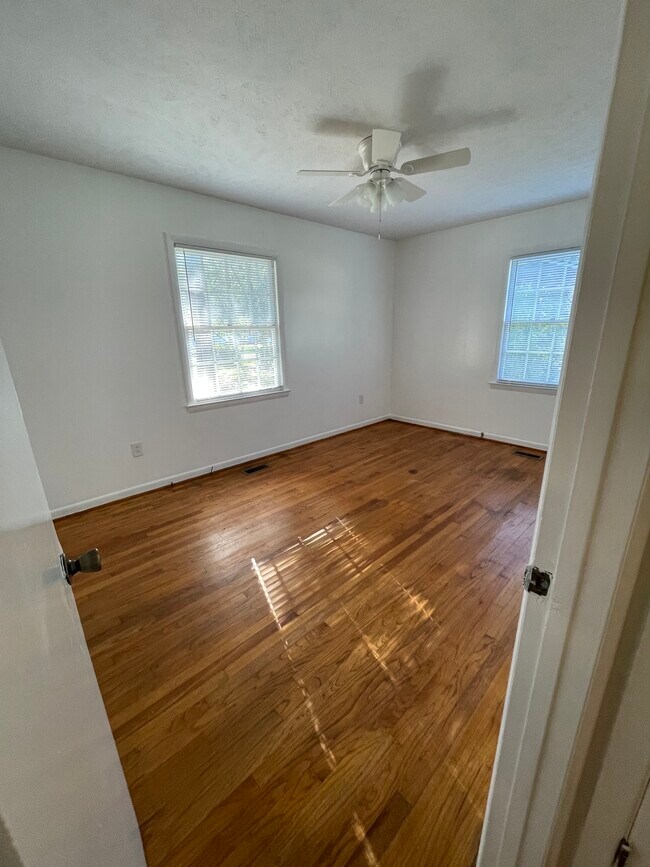 Bedroom #2 - 15521 Calhoun Road