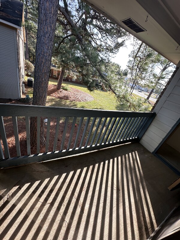 Building Photo - 6040 Grelot Rd