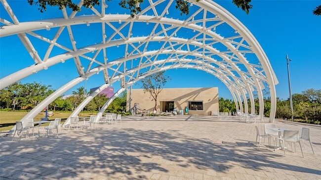 Building Photo - 988 Blvd of the Arts