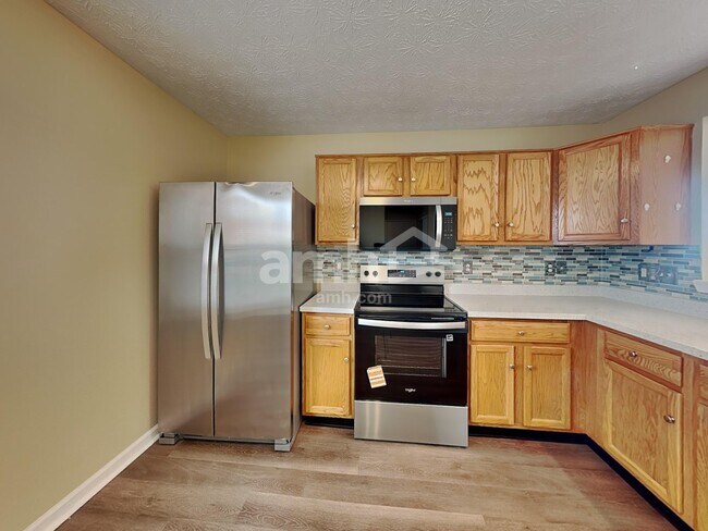 Building Photo - 5705 Valhalla Way