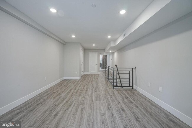 Primary Photo - 758 N Uber St