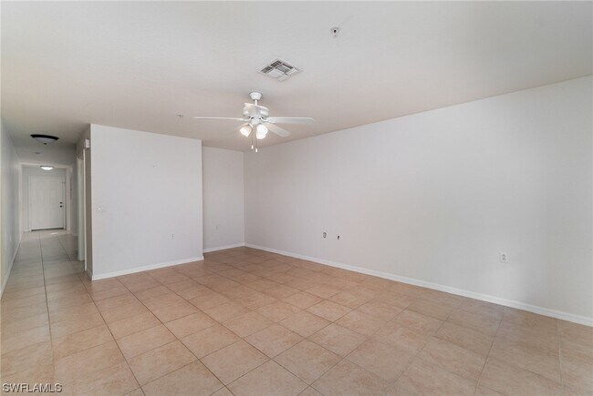 Building Photo - 9430 Ivy Brook Run