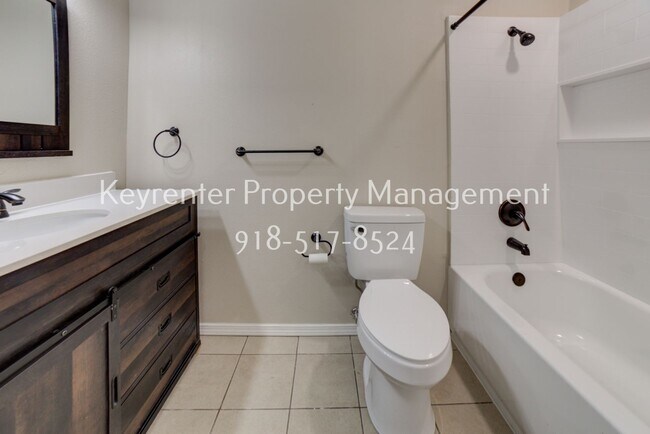 Building Photo - 8041-8041 S 79th E Ave