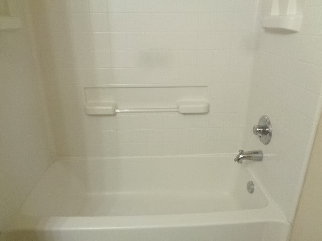 Building Photo - 8002 Big Oak Dr