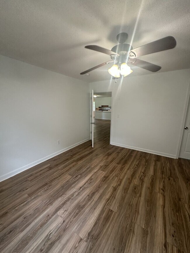 Building Photo - 6250 GA-136