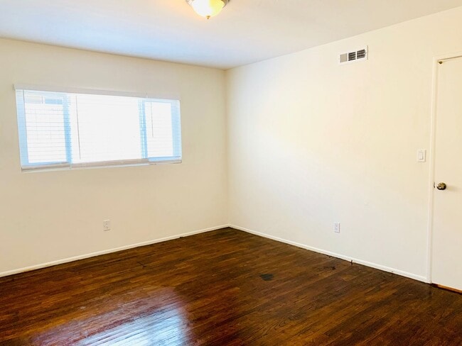 Building Photo - BEAUTIFUL 3BD/1.5BA POINT LOMA SINGLE FAMILY HOME! $4,995/mo