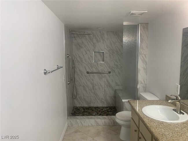 Building Photo - 2300 E Silverado Ranch Blvd
