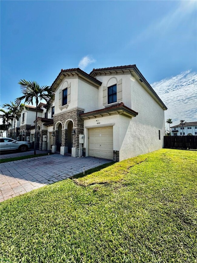Building Photo - 8681 NW 98th Ave