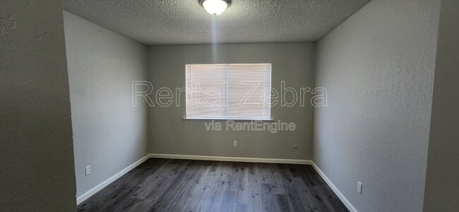 Building Photo - 1181 Kelso St