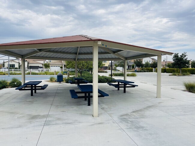 Building Photo - 30929 Palette Rd