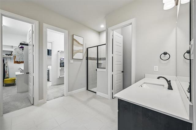 Building Photo - 1701 Thresh Ct