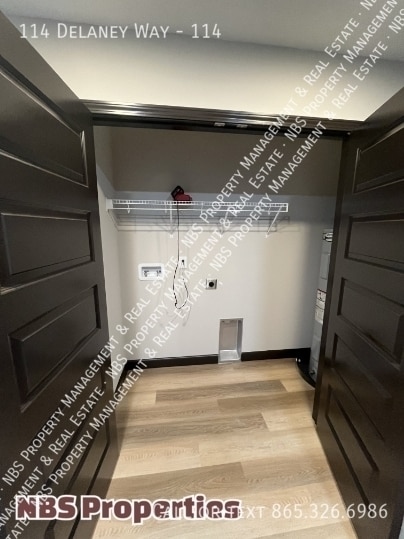 Building Photo - 114 Delaney Wy