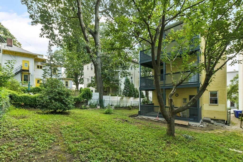 Building Photo - 78 Carolina Ave