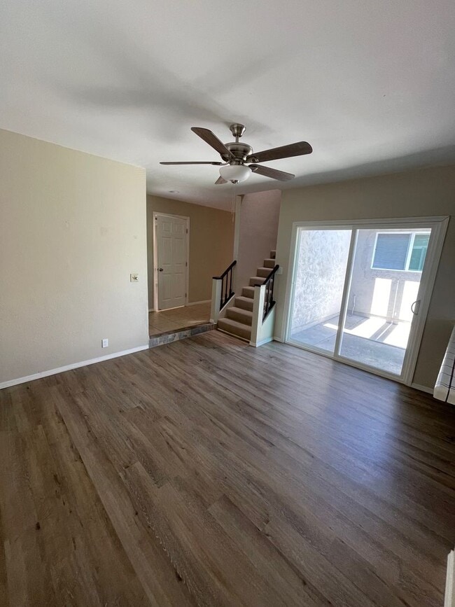 Building Photo - Spacious 4BR Cul-de-Sac Home with Large Backyard & Attached Garage