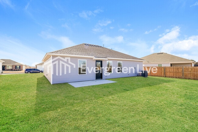 Building Photo - 10105 E King Pl