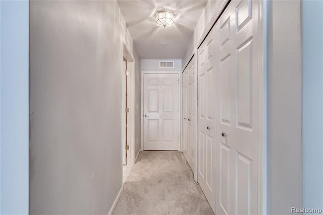 Building Photo - 28515 Carlton Way Dr