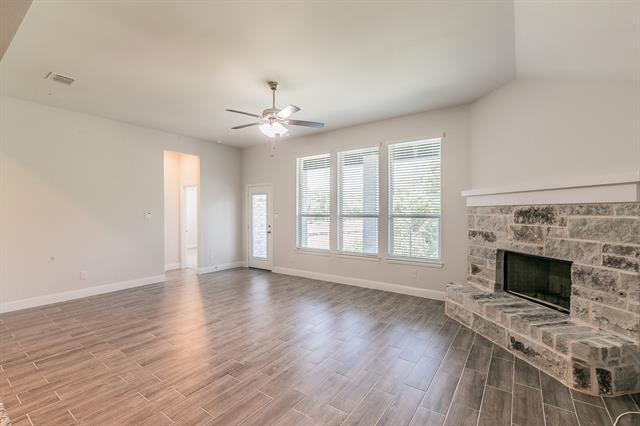 Building Photo - 1405 Bentwood Dr