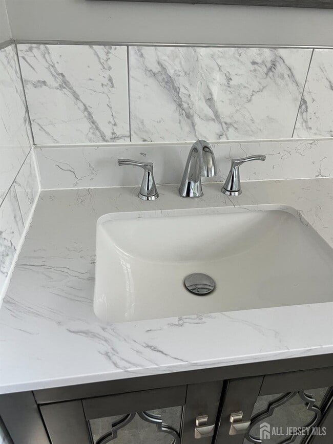 Building Photo - 100 Wyndmoor Dr