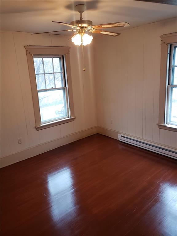 Building Photo - 36 Roberts St