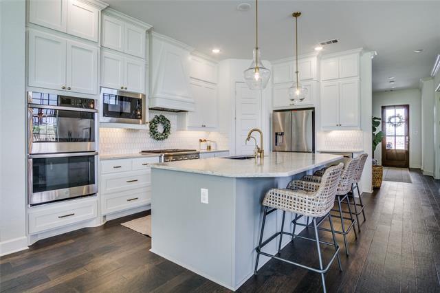 Building Photo - 2201 Sandlin Dr