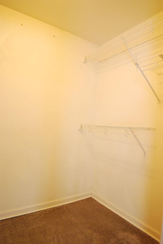 Building Photo - 655 36th St NE