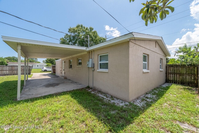 Building Photo - 2512 Sarno Rd