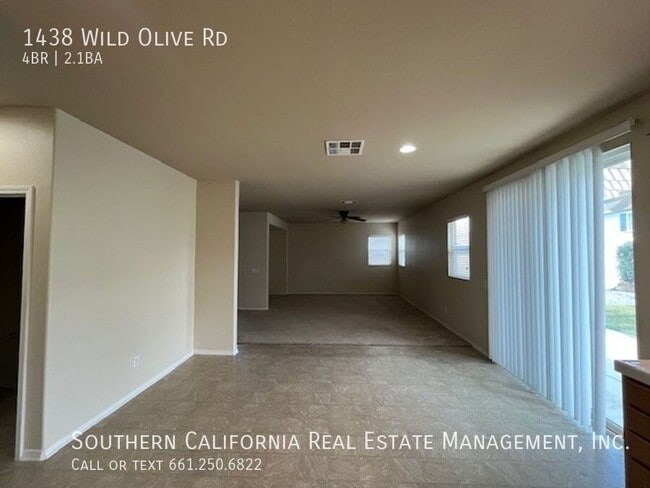 Building Photo - 1438 Wild Olive Rd