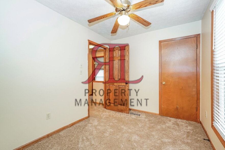 Building Photo - 1104 Pennsylvania Ave